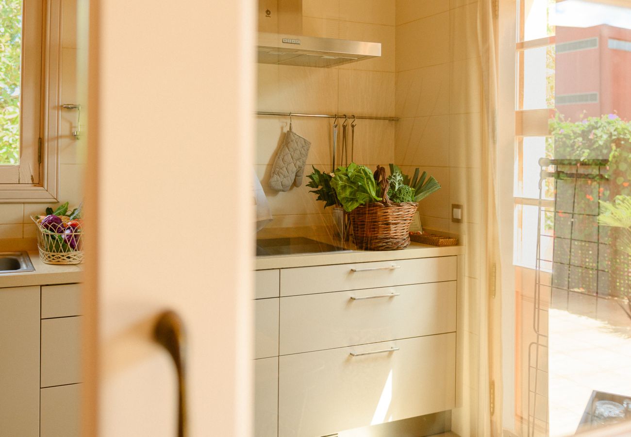 Casa rurale a Tacoronte - HomeForGuest Rural House El Laurel with terrace and large gardens