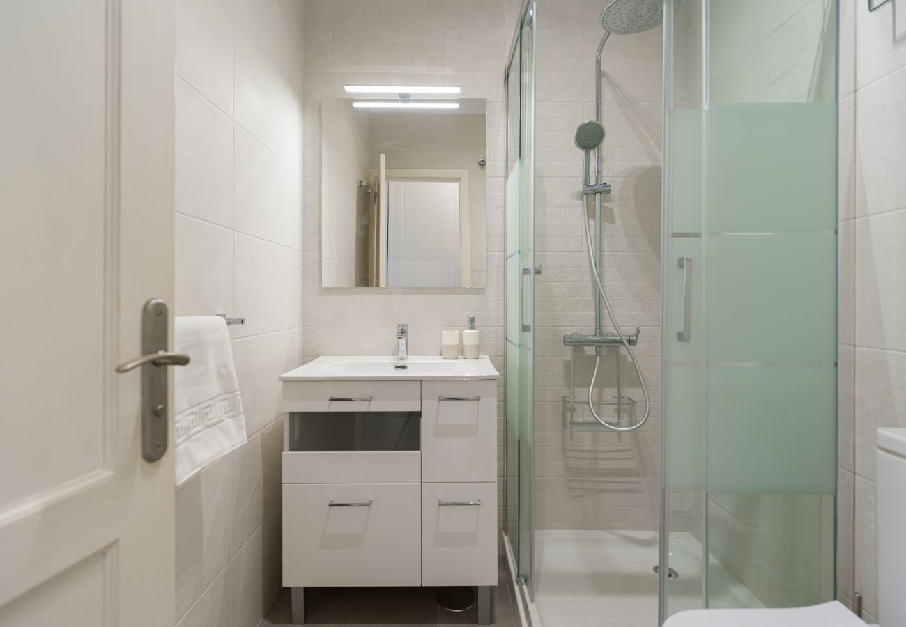 Appartamento a San Bartolomé de Tirajana - HomeForGuest Appartamento moderno a San Agustin a 2 minuti dalla spiaggia