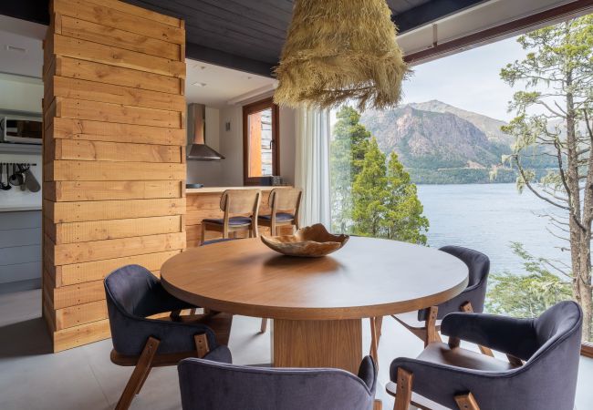 a San Carlos de Bariloche - CIPRES 05- Apartamento con Vistas Únicas al Lago Gutierrez