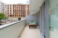 Appartamento a Las Palmas de Gran Canaria - HomeForGuest Appartamento spazioso con terrazza e parcheggio a Las Canteras