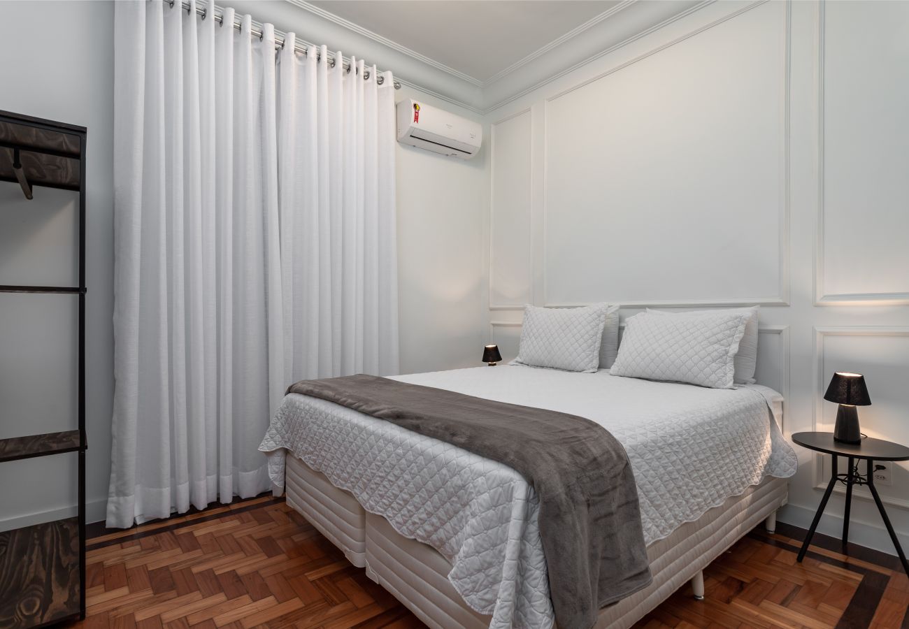 Appartamento a Rio de Janeiro - Vista para praia de Copacabana | RD1003 Z4