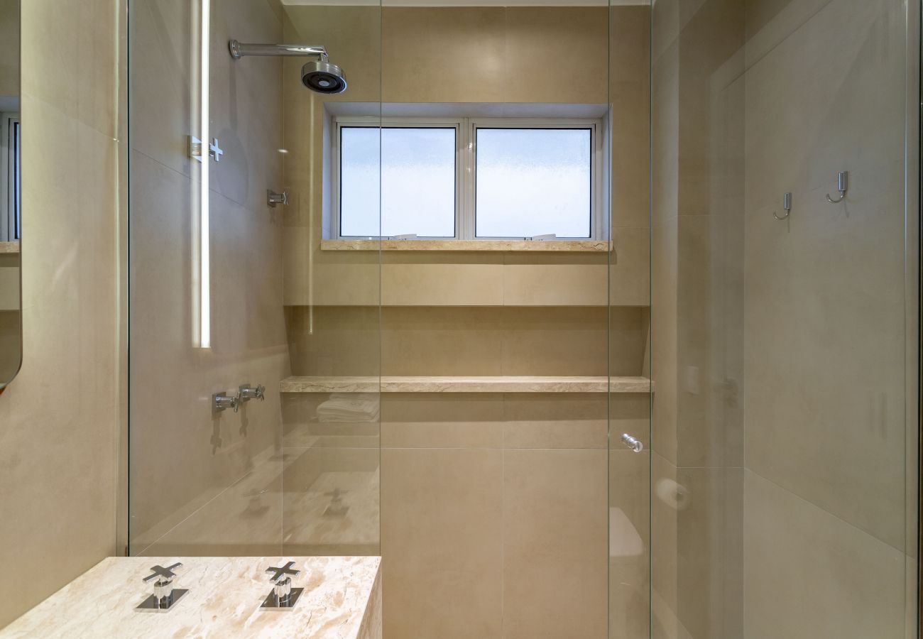 Appartamento a Rio de Janeiro - Vista para praia de Copacabana | RD1003 Z4