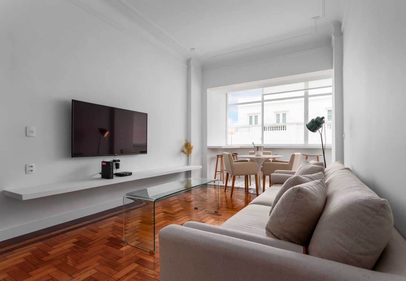 Appartamento a Rio de Janeiro - Vista para praia de Copacabana | RD1003 Z4