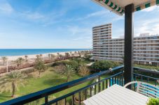 Appartamento a Playa de Gandía - Condominio di fronte alla spiaggia, aria condizionata e bella terrazza soleggiata.