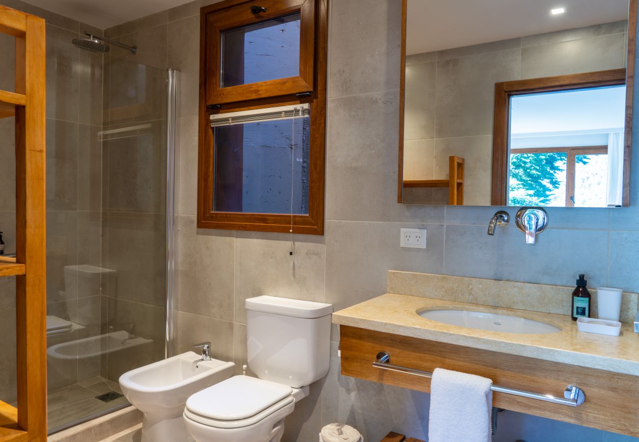 Appartamento a San Carlos de Bariloche - ARRAYAN -1 A  Departamento con estilo  y vista al lago