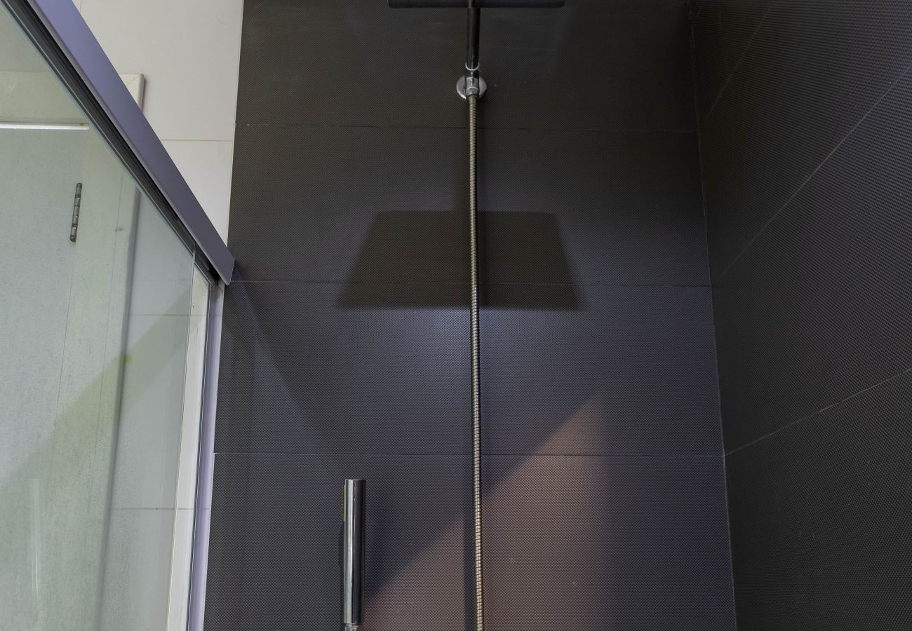 Appartamento a Rio de Janeiro - Moderno em Ipanema | Ótimo para famílias | RE406 Z2