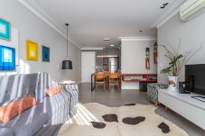 Appartamento a Rio de Janeiro - Moderno em Ipanema | Ótimo para famílias | RE406 Z2
