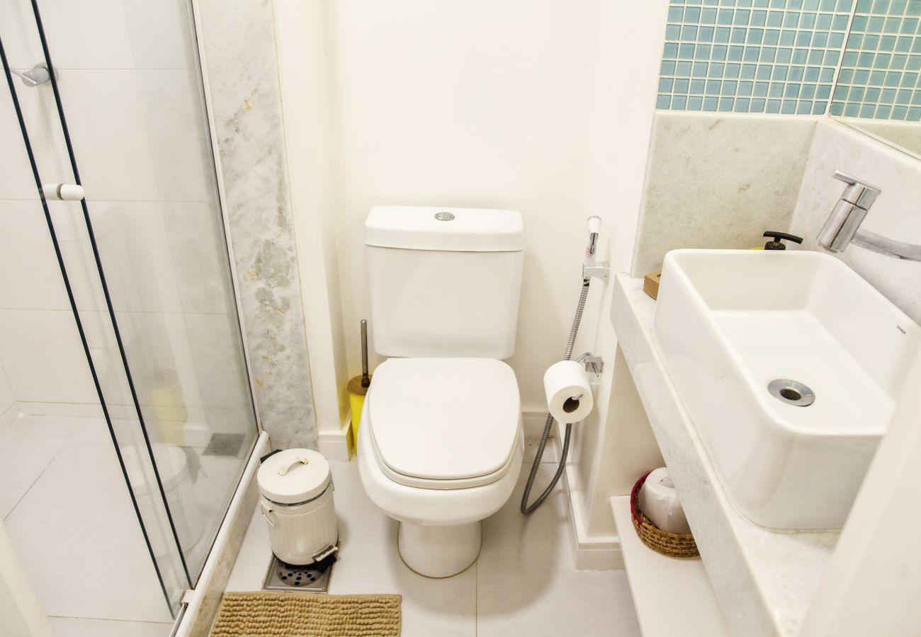 Appartamento a Rio de Janeiro - Adorável em Copacabana |Próximo a praia| MVC205 