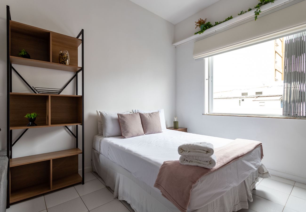 Appartamento a Rio de Janeiro - 6 minutos da praia de Ipanema e próximo do metrô | J804