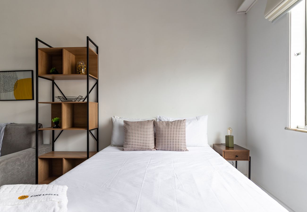 Appartamento a Rio de Janeiro - 6 minutos da praia de Ipanema e próximo do metrô | J804