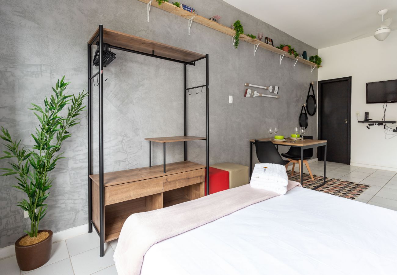 Appartamento a Rio de Janeiro - 6 minutos da praia de Ipanema e próximo do metrô | J804