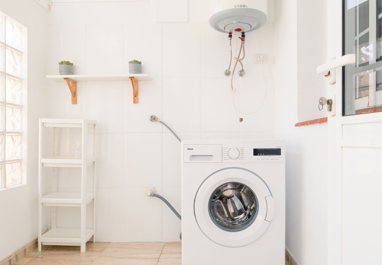 Casa a El Medano - HomeForGuest Casa Da Roca Médano Beach House