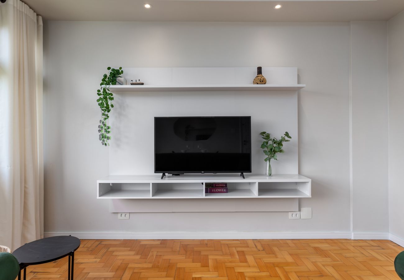 Appartamento a Rio de Janeiro - 2 km da Praia da Alvorada, próximo ao Barra Shopping | AM203