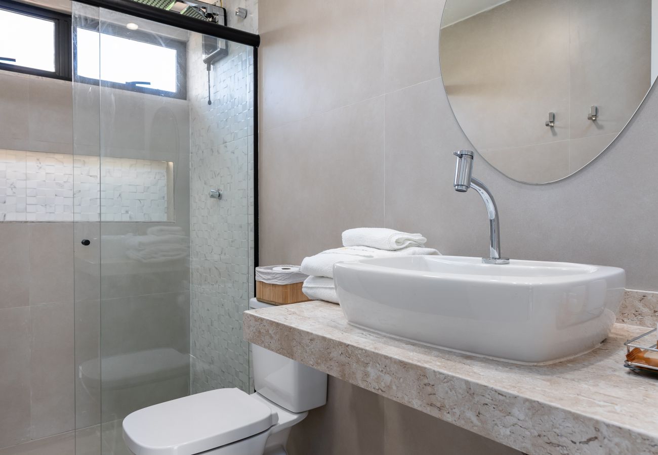 Appartamento a Rio de Janeiro - 2 km da Praia da Alvorada, próximo ao Barra Shopping | AM203