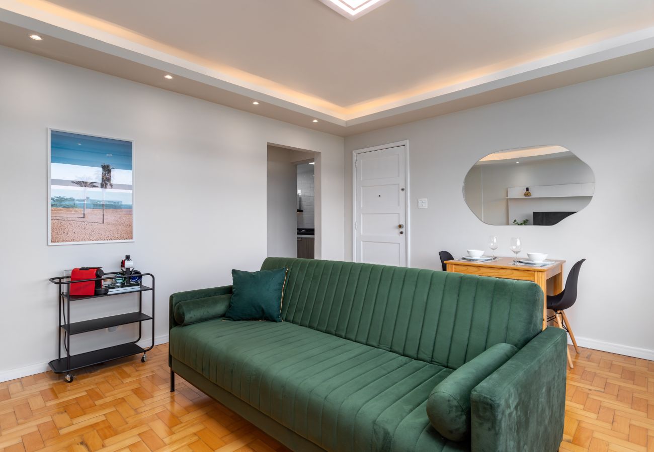 Appartamento a Rio de Janeiro - 2 km da Praia da Alvorada, próximo ao Barra Shopping | AM203