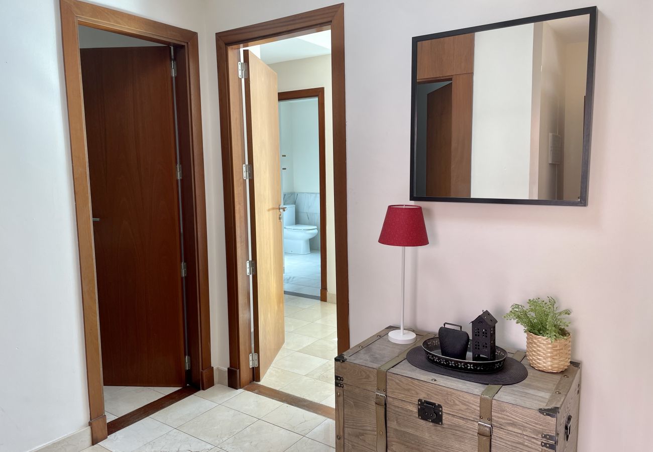 Villa a San Bartolomé de Tirajana - HomeForGuest Villa con piscina privata e vista sul campo da golf