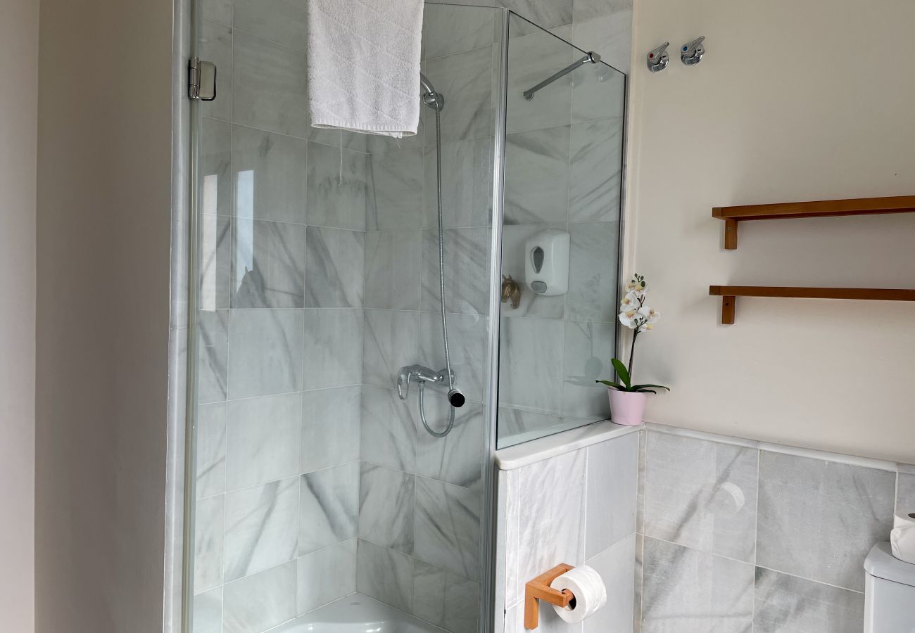 Villa a San Bartolomé de Tirajana - HomeForGuest Villa con piscina privata e vista sul campo da golf