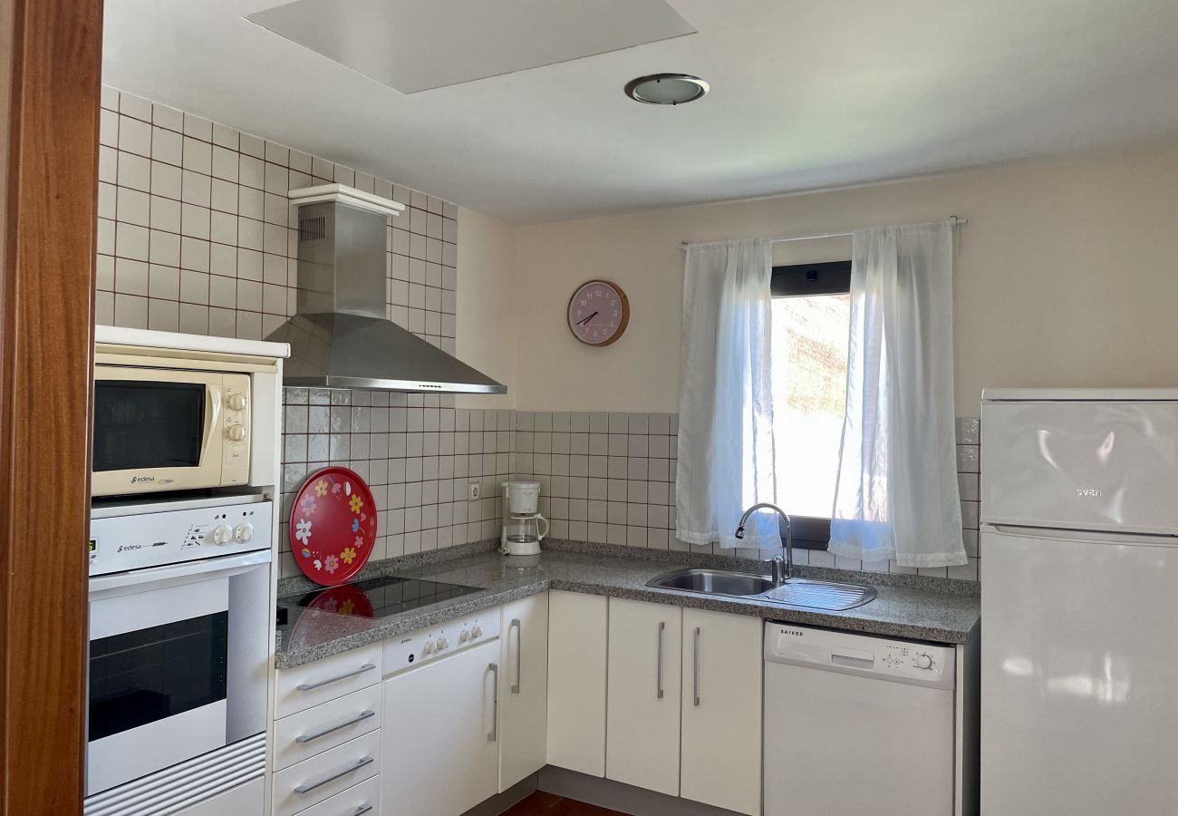 Villa a San Bartolomé de Tirajana - HomeForGuest Villa con piscina privata e vista sul campo da golf