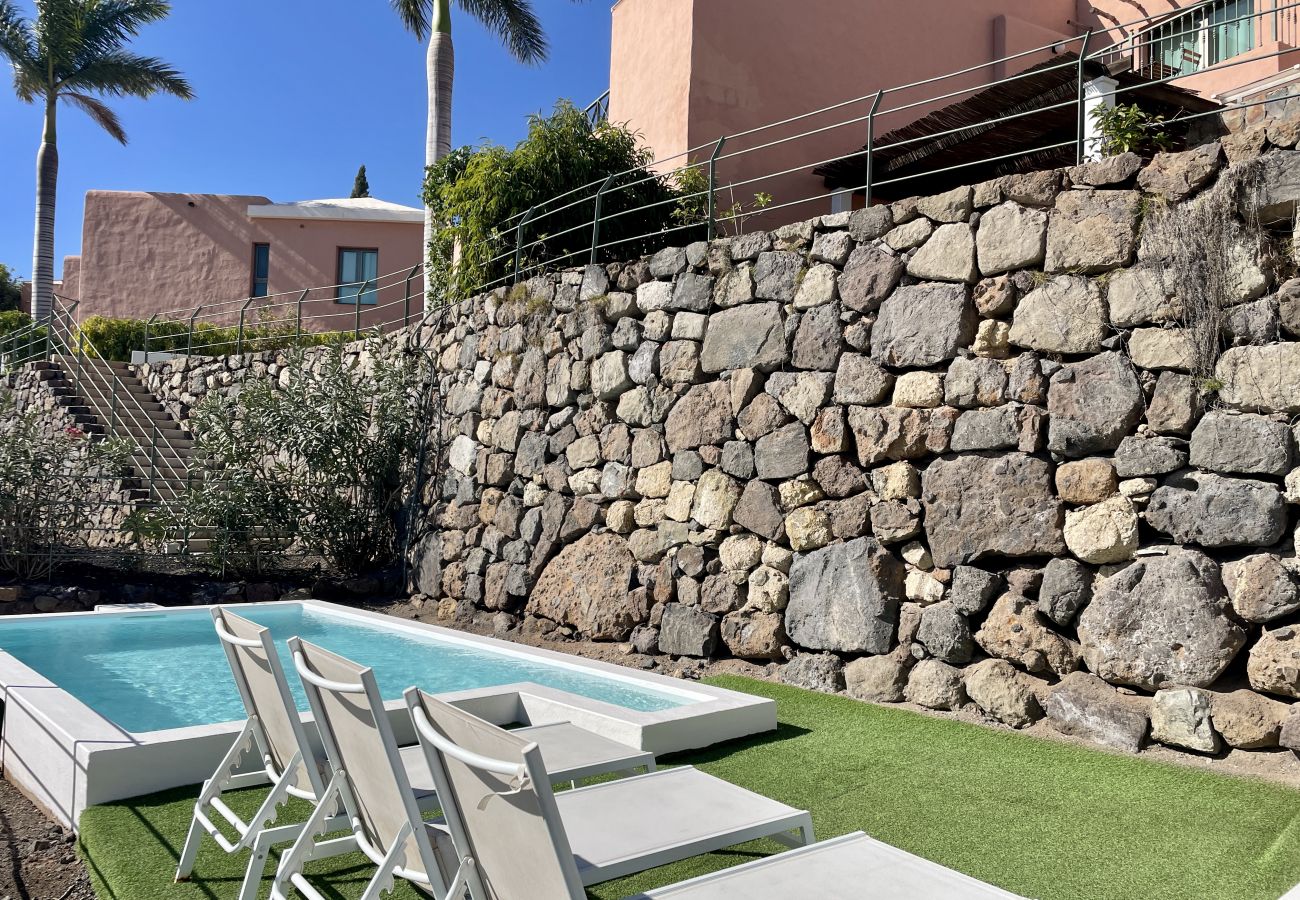 Villa a San Bartolomé de Tirajana - HomeForGuest Villa con piscina privata e vista sul campo da golf