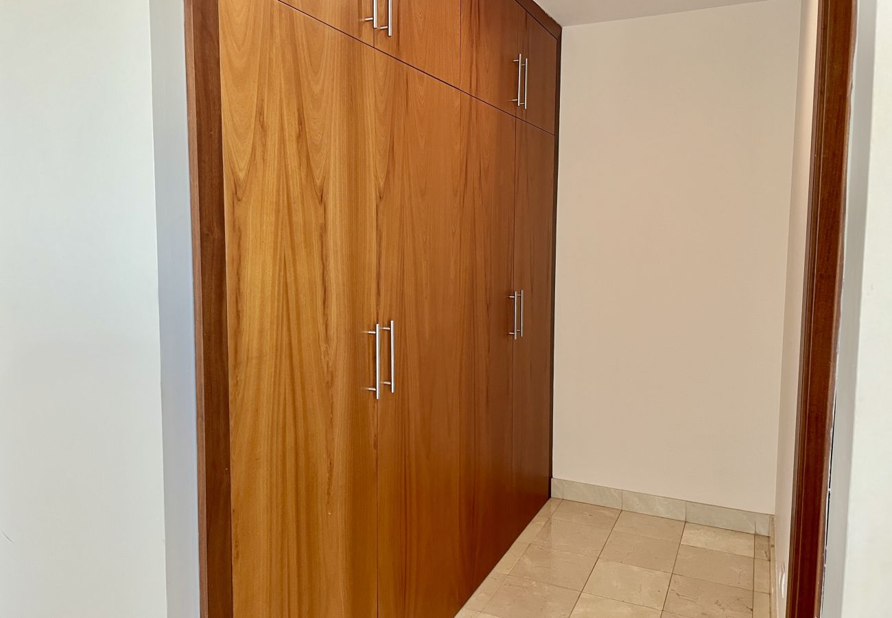 Villa a San Bartolomé de Tirajana - HomeForGuest Villa a Salobre Golf 5 con piscina privata e vista sul campo da golf