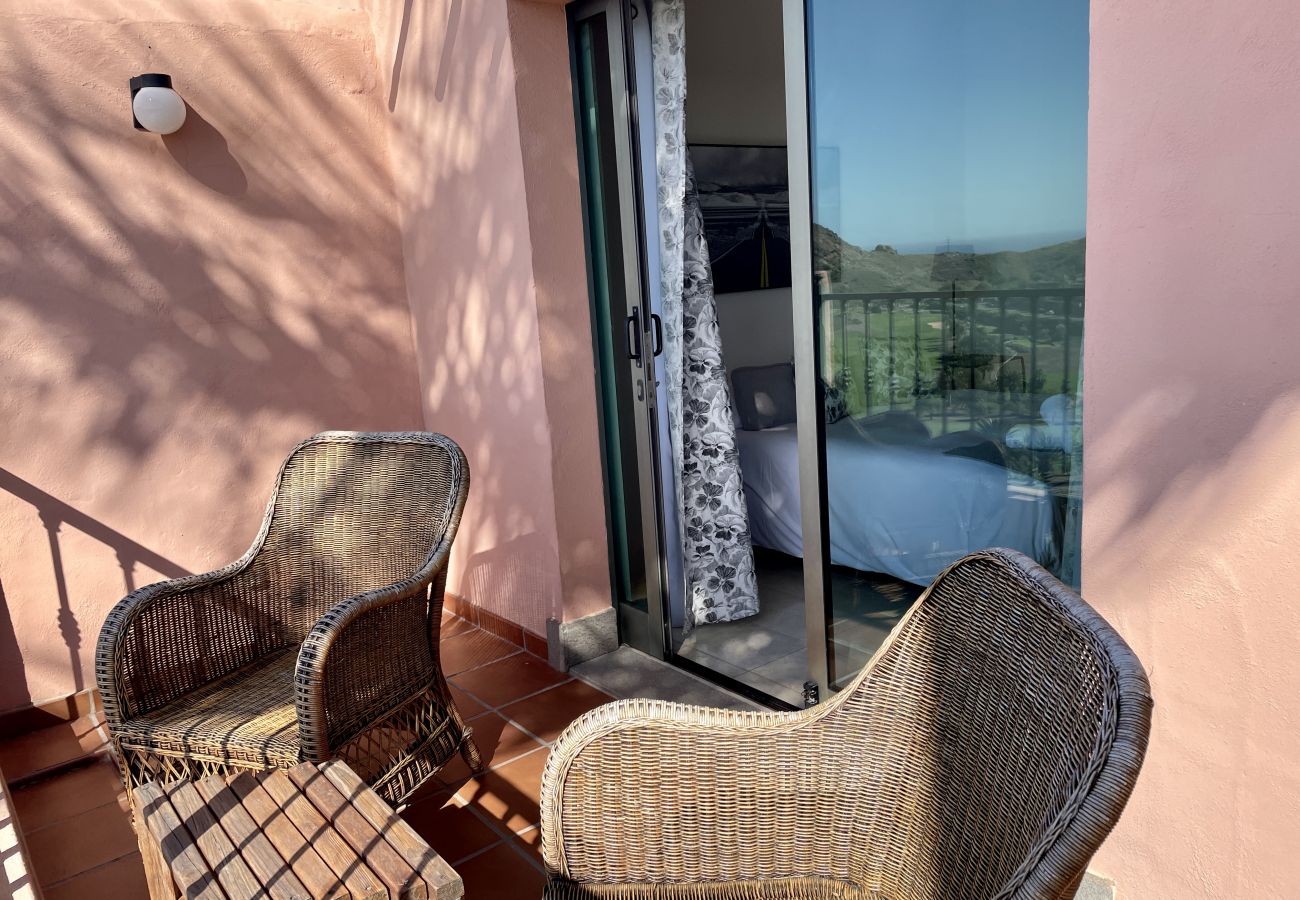 Villa a San Bartolomé de Tirajana - HomeForGuest Villa a Salobre Golf 5 con piscina privata e vista sul campo da golf