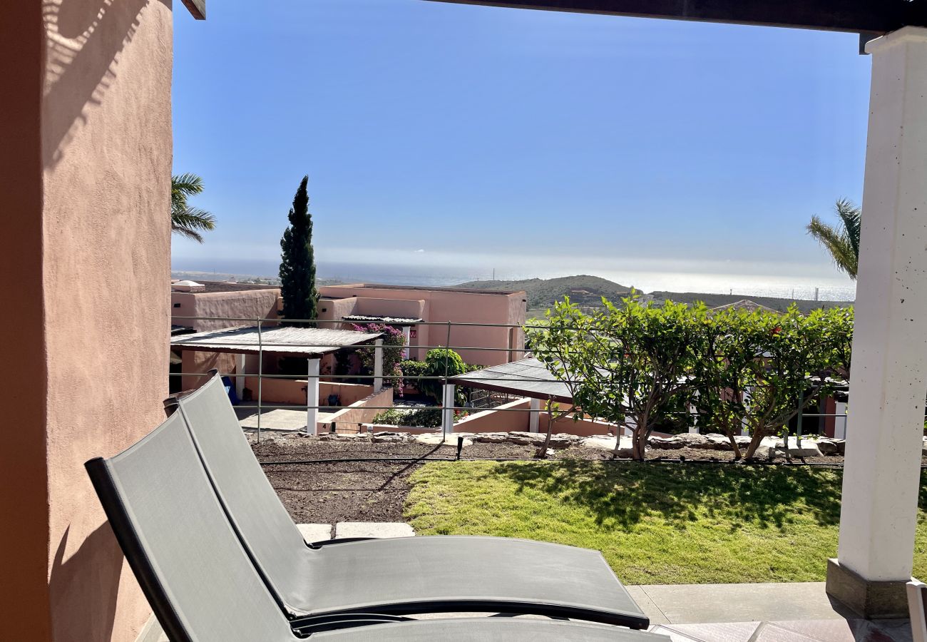 Villa a San Bartolomé de Tirajana - HomeForGuest Villa a Salobre Golf con vista spettacolare sul mare e sulle montagne