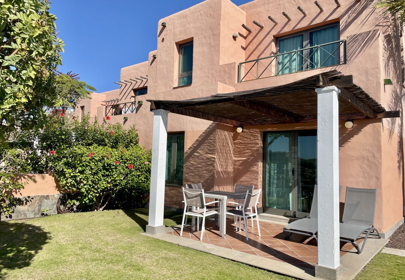 Villa a San Bartolomé de Tirajana - HomeForGuest Villa a Salobre Golf con vista spettacolare sul mare e sulle montagne