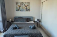 Appartamento a Benalmádena - HomeForGuest Beautiful apartment with sea views in Benal Beach, Benalmádena