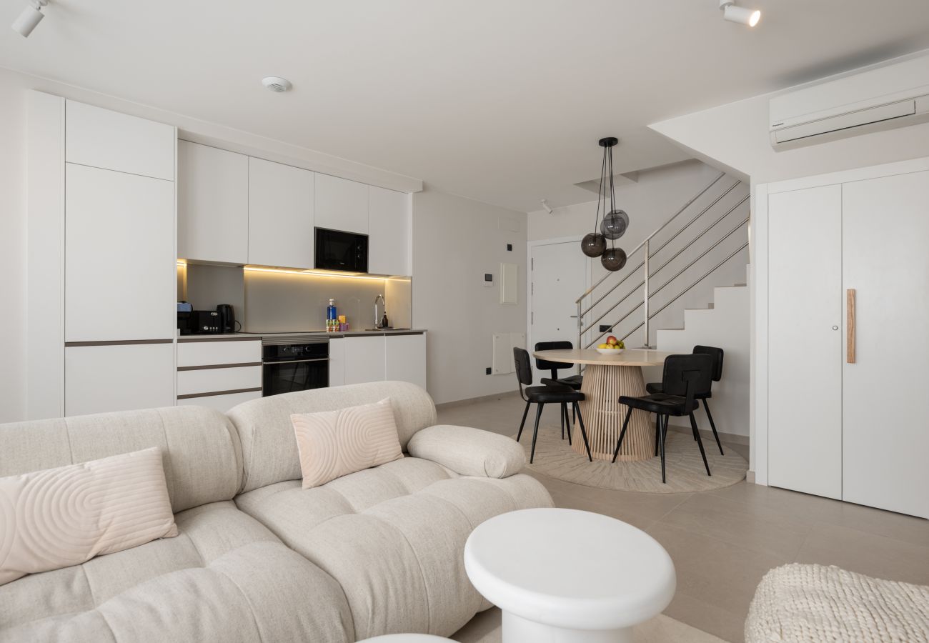 Appartamento a Las Palmas de Gran Canaria - HomeForGuest Luminoso duplex a Las Canteras