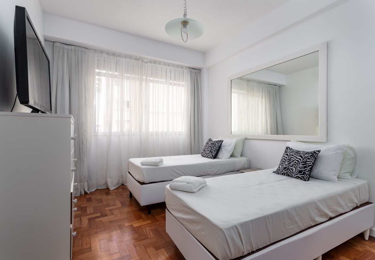 Appartamento a Rio de Janeiro - 2 minutos da praia de Copacabana | A801