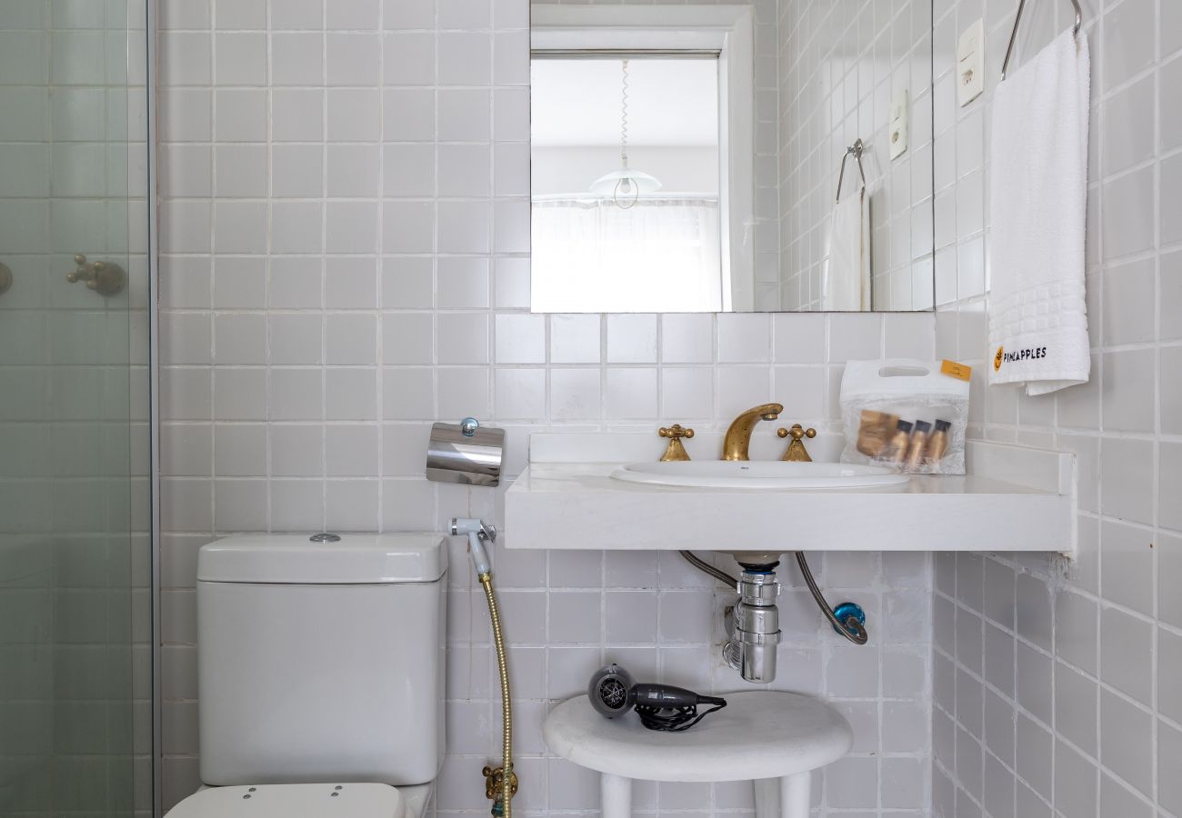 Appartamento a Rio de Janeiro - 2 minutos da praia de Copacabana | A801