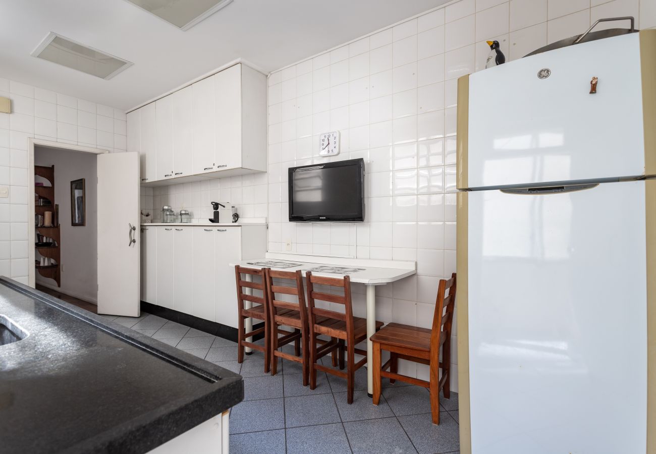 Appartamento a Rio de Janeiro - 2 minutos da praia de Copacabana | A801