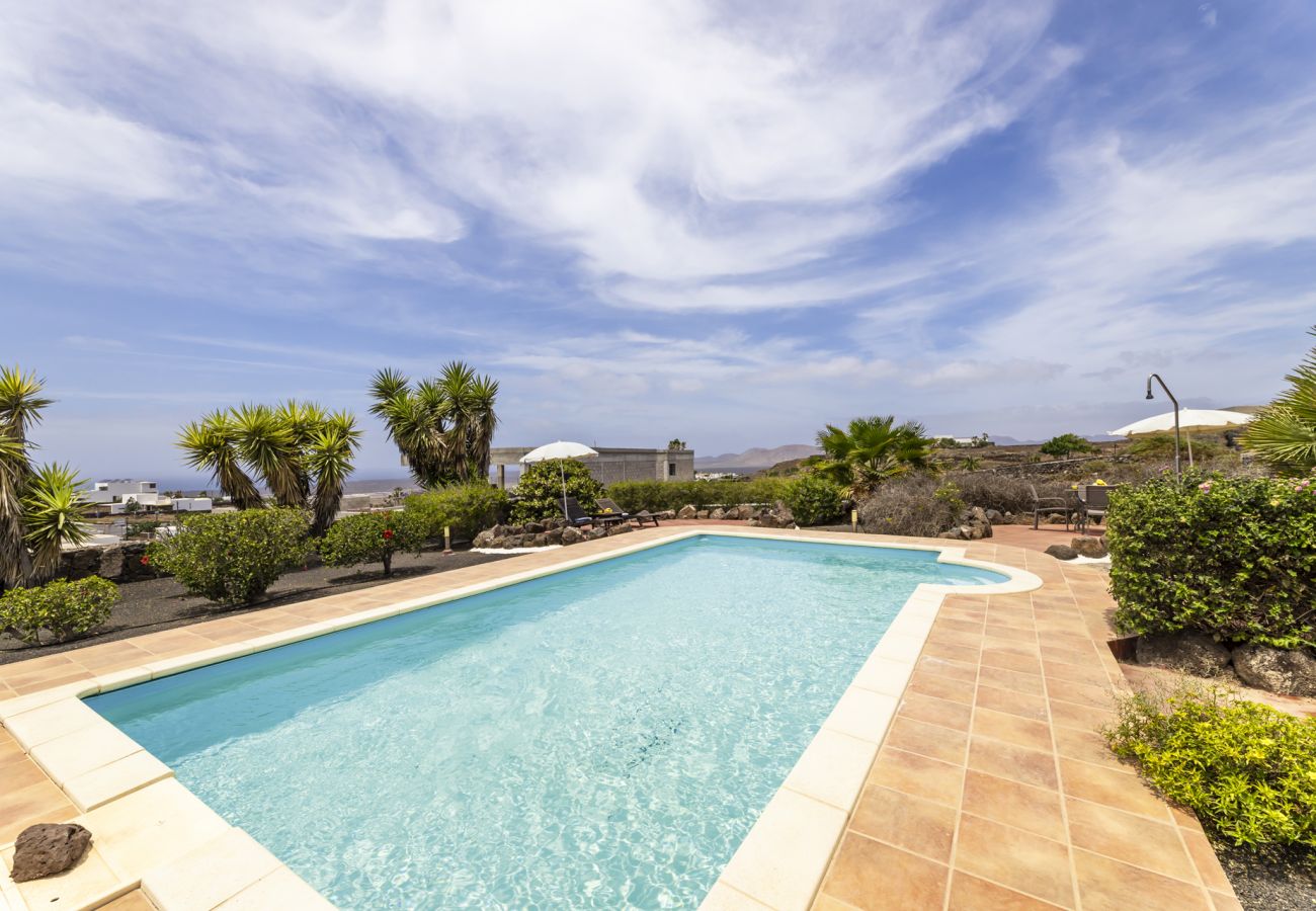 Appartamento a Las Breñas - Maretas - Apartamento rural con piscina