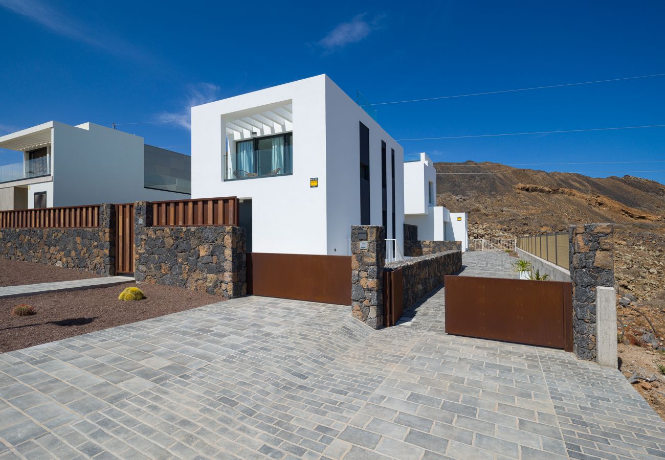 Villa a Corralejo -  Villa Deluxe Las Calderas 01 with private pool