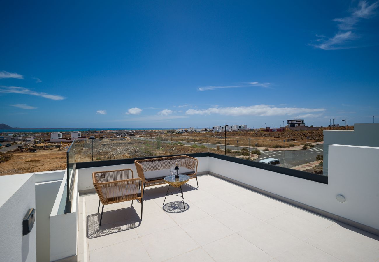 Villa a Corralejo -  Villa Deluxe Las Calderas 01 with private pool