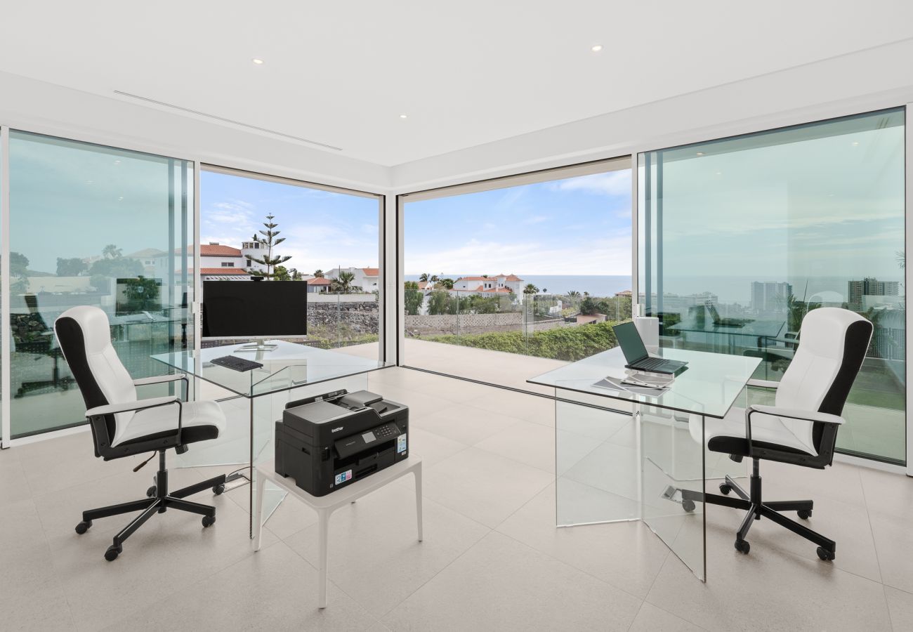 Villa a Adeje - Villa Majestic