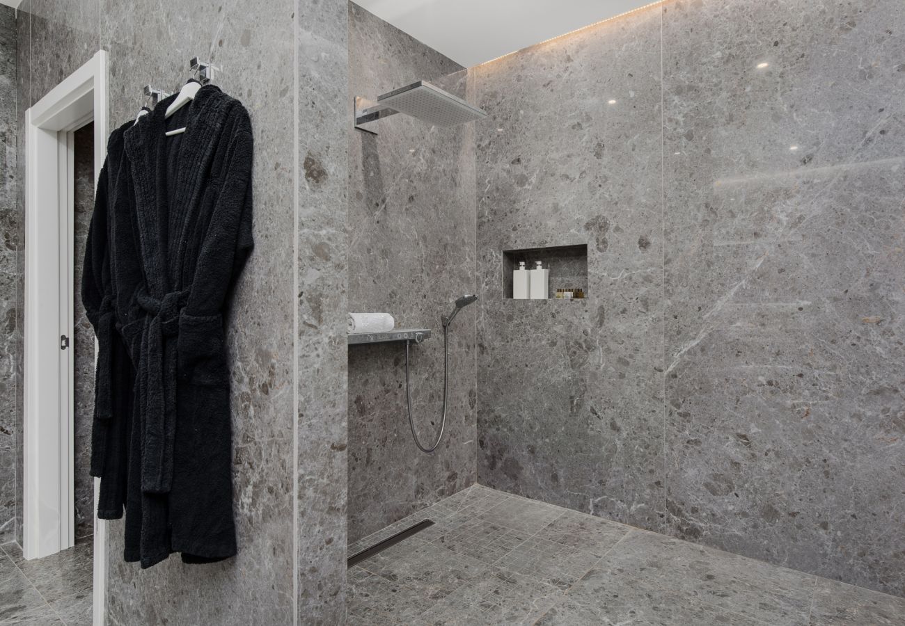 Villa a Adeje - Villa Majestic