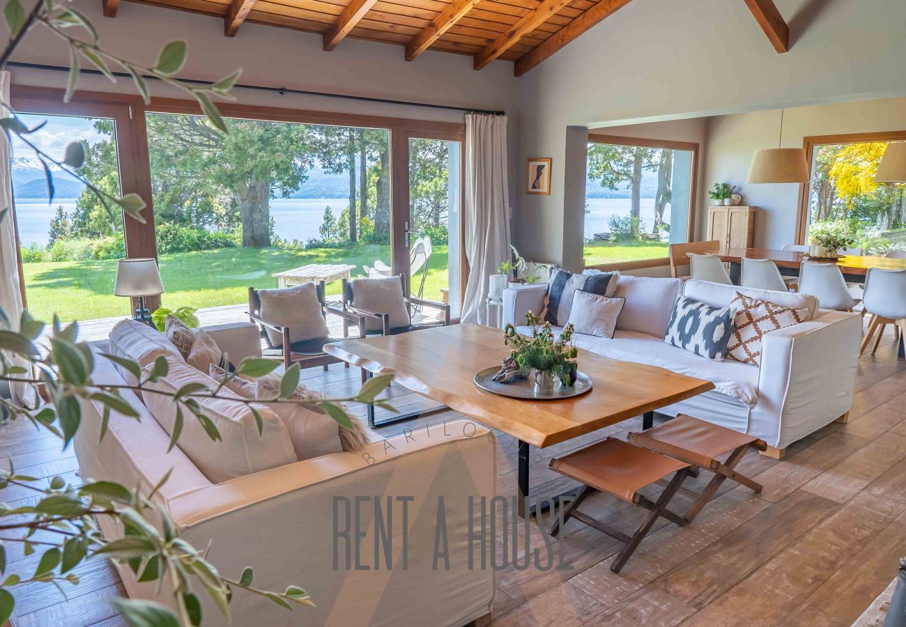 Casa a San Carlos de Bariloche - PENI04C