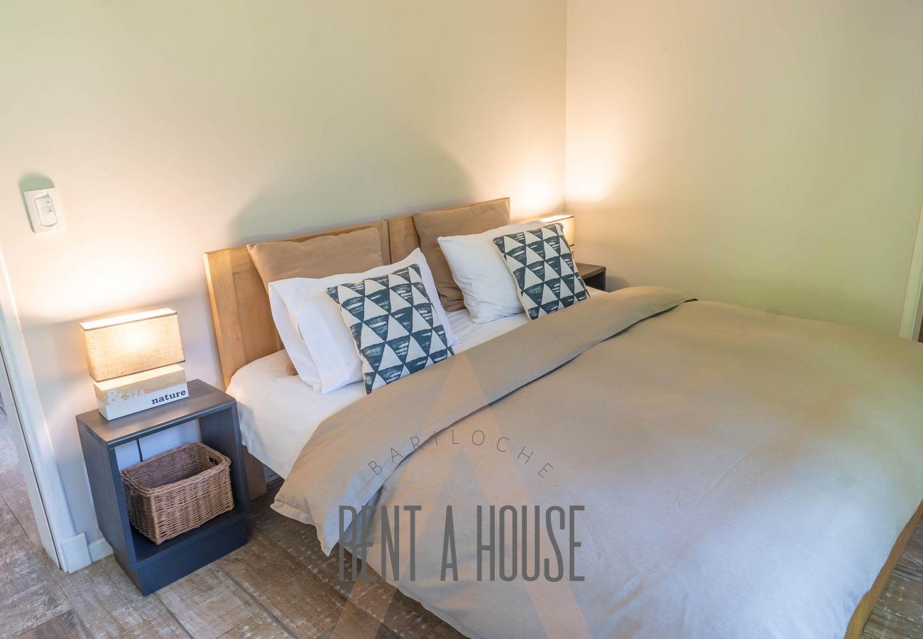 Casa a San Carlos de Bariloche - PENI04C