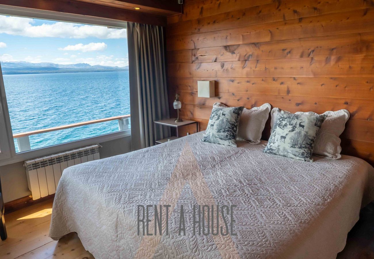 Casa a San Carlos de Bariloche - HUAPI05C