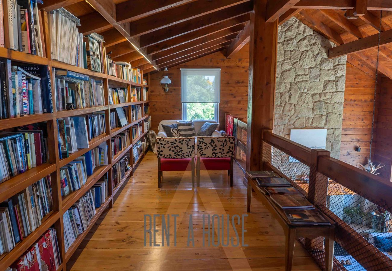 Casa a San Carlos de Bariloche - HUAPI05C