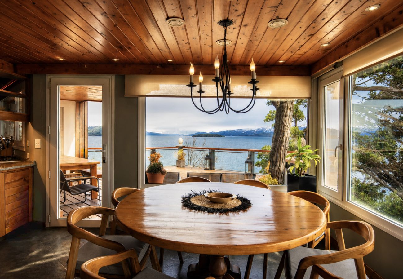 Casa a San Carlos de Bariloche - HUAPI05C