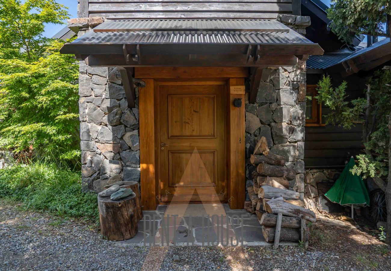 Casa a San Carlos de Bariloche - CALIDA CASA EN ARELAUQUEN CON ESPECTACULAR VISTA AL CATEDRAL Y AL LAGO 