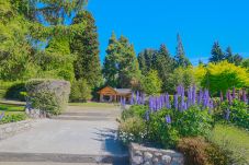 Casa a San Carlos de Bariloche - HUAPI08C Lindísima casa de una planta con costa sobre el Lago Nahuel Huapi