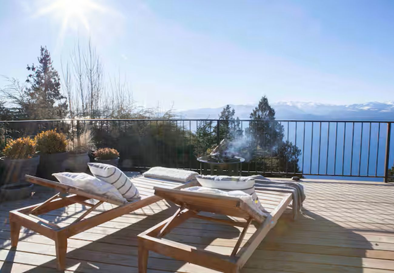 Casa a San Carlos de Bariloche - VIEW10 TREMENDA CASA EN BARILOCHE + VISTA AL LAGO + HOT TUB