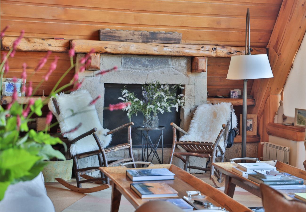 Casa a San Carlos de Bariloche - MORE16C Lujo y calidez en LLao LLao s/ Morenito + Jacuzzi