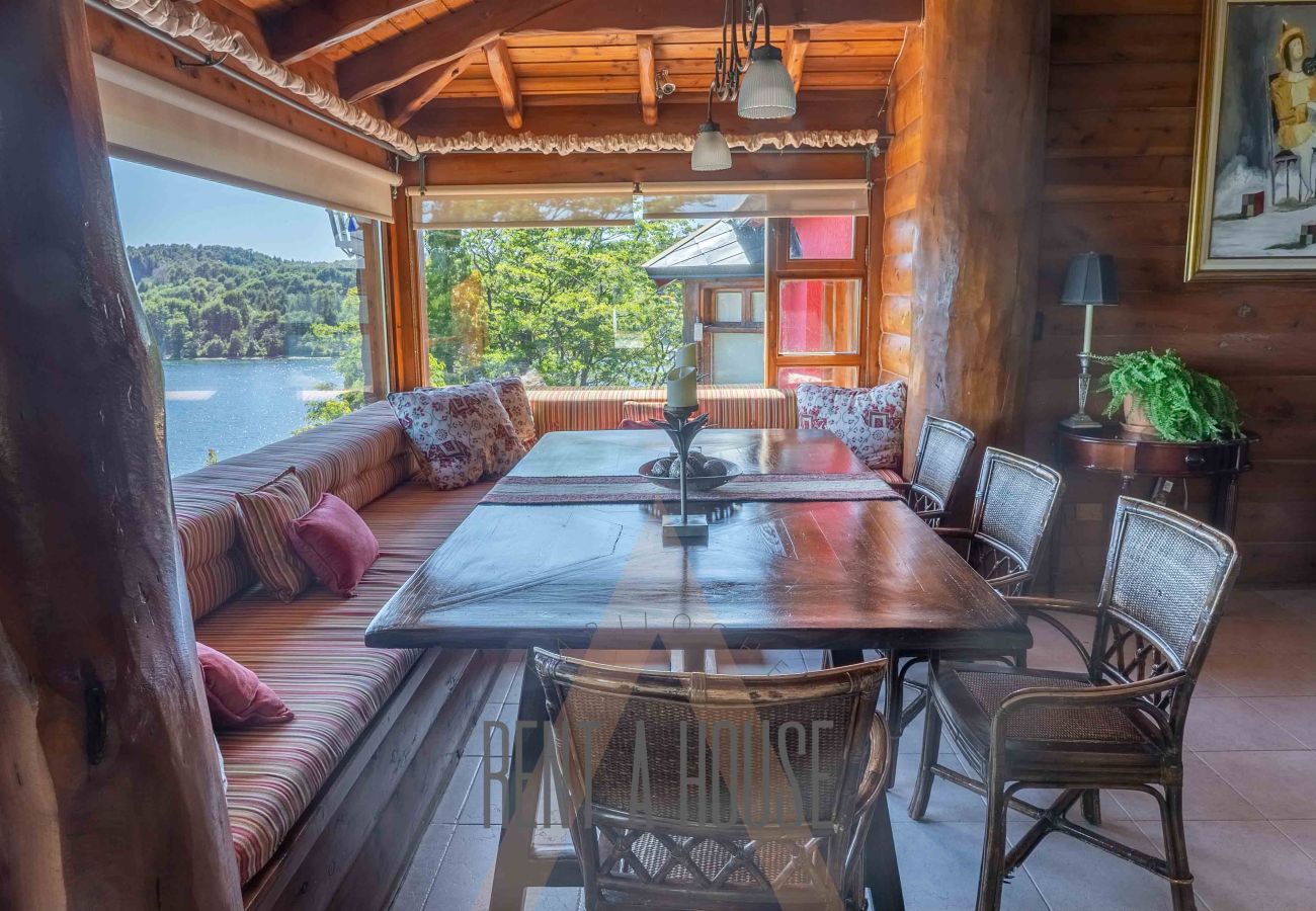 Casa a San Carlos de Bariloche - MORE01C ESPECTACULAR CASA A ORILLAS DEL LAGO MORENO CON PILETA CLIMATIZADA