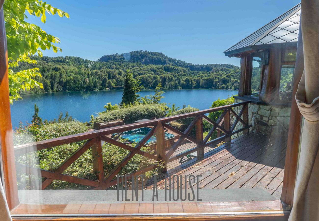 Casa a San Carlos de Bariloche - MORE01C ESPECTACULAR CASA A ORILLAS DEL LAGO MORENO CON PILETA CLIMATIZADA
