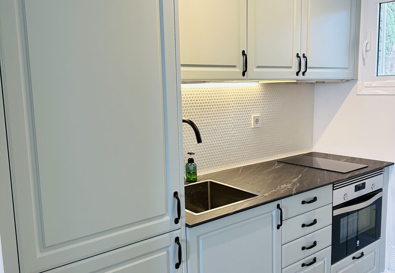 Studio a Icod de los Vinos - Blue Monis with Amazing Views