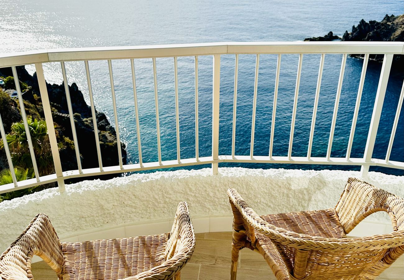 Studio a Icod de los Vinos - Blue Monis with Amazing Views